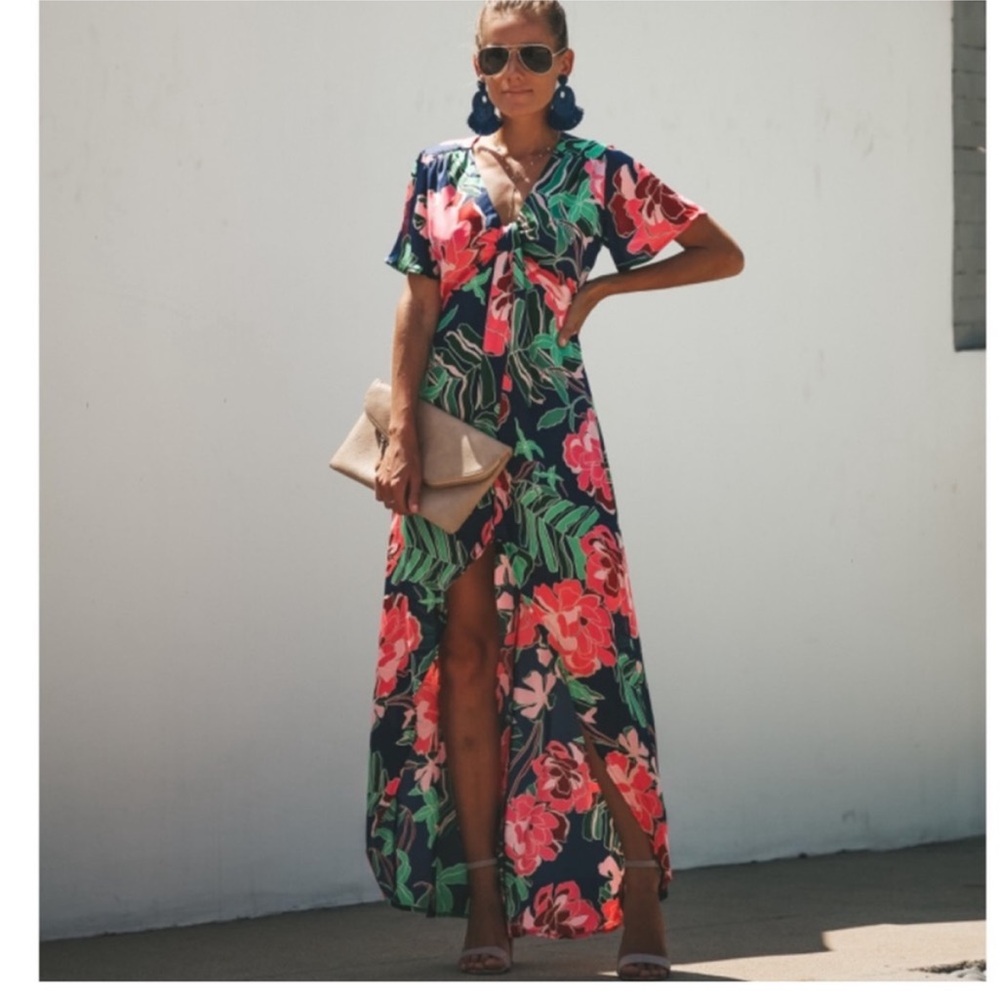 VICI Tropical floral high-low flutter sleeve | small